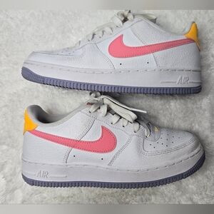 ' Nike Air Force 1 Low